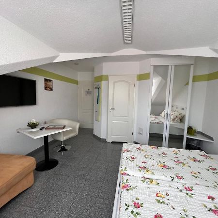 Hotel Und Pension Am Burchardikloster Χάλμπερσταντ Εξωτερικό φωτογραφία