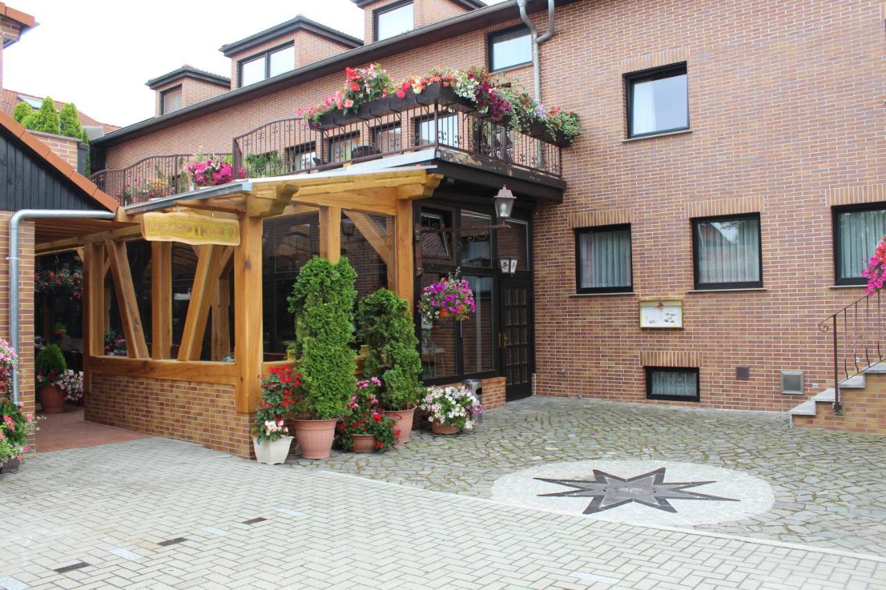 Hotel Und Pension Am Burchardikloster Χάλμπερσταντ Εξωτερικό φωτογραφία